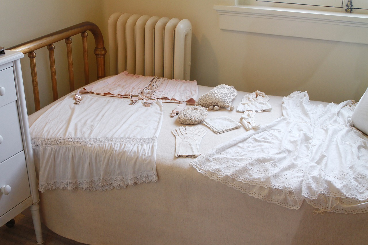 A Silver Amore – Long Term – Silver Room – Single Occupancy