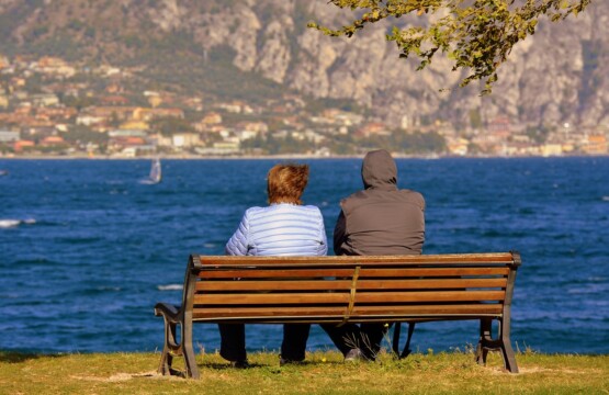 loneliness, couple, senior citizens, to think, sitting, mountain, panorama, nature, the needle